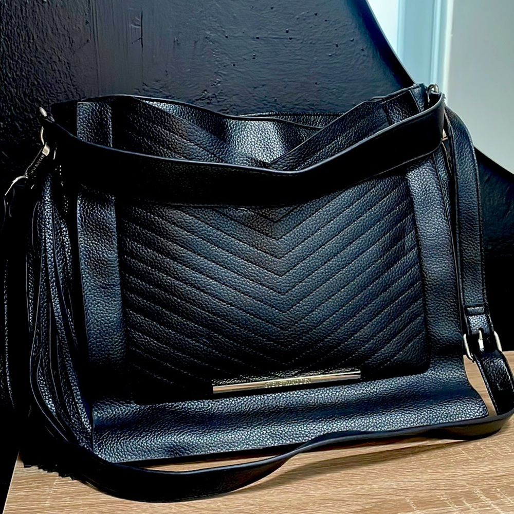 Stylish Black Chevron Shoulder Bag 12 x 13